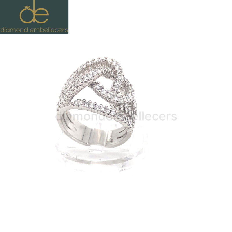 white-gold-diamond-ring