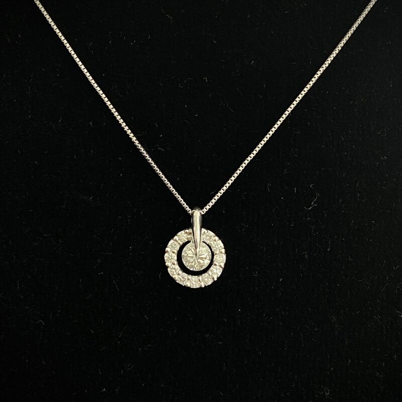 Gold-Diamond-Necklace