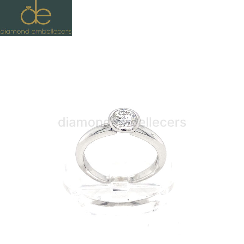 Platinum-Gold-Solitair-Ring