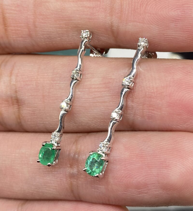 18K White Gold 0.24ct Diamond Drop Earring