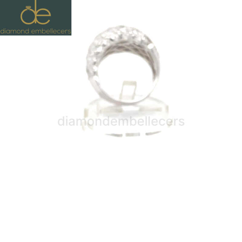 18K White Gold Natural Diamond Ring