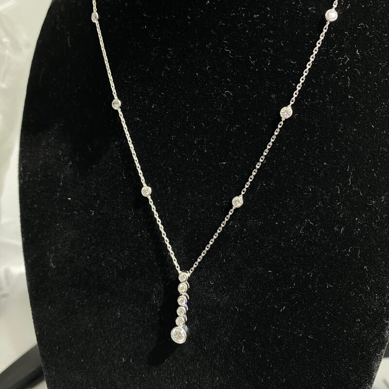 White-Gold-Diamond-Necklace