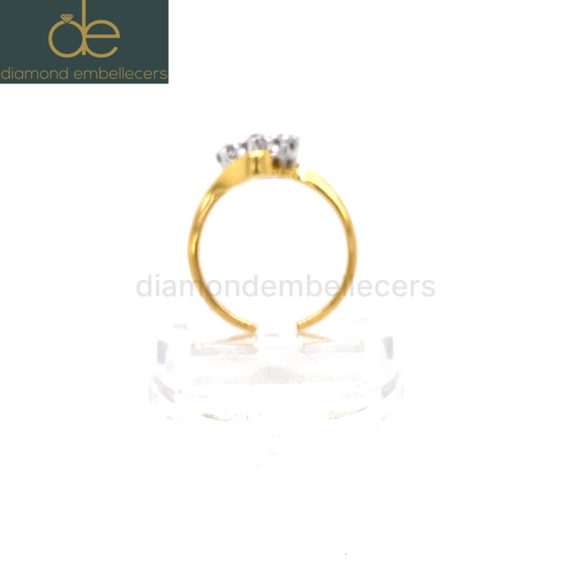 18K White & Yellow Gold Natural Diamond Ring