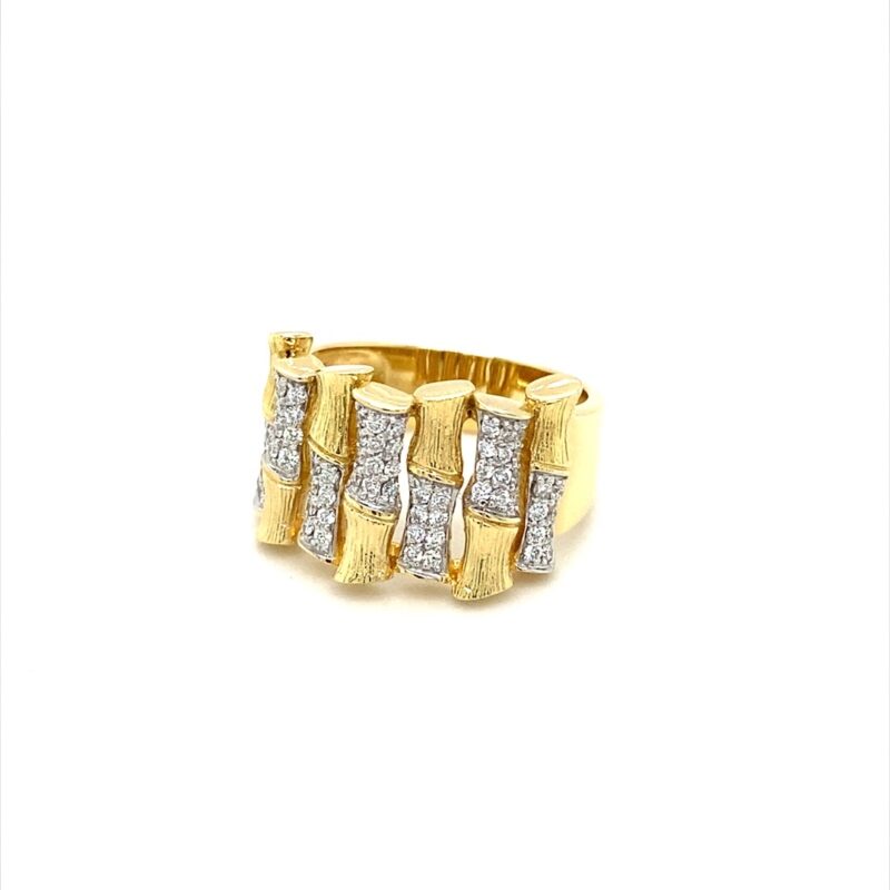 18K White & Yellow Gold Natural Diamond Ring