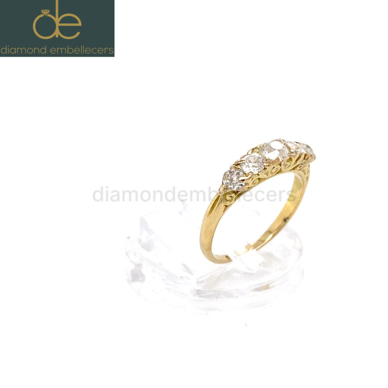 18K Yellow Gold Natural Diamond Ring