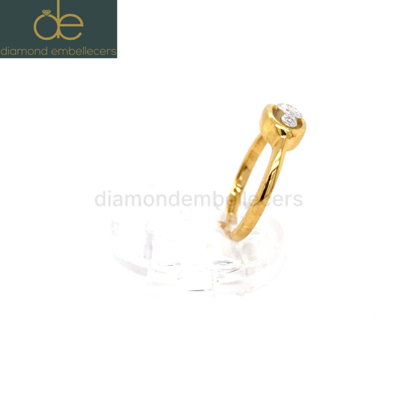 18K Yellow Gold Natural Diamond Ring