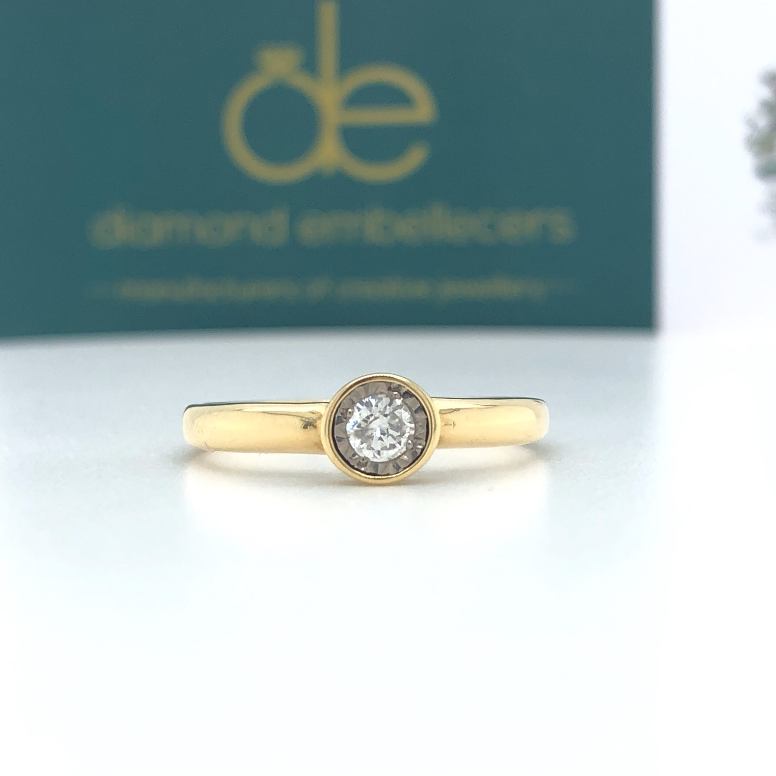 18K Yellow Gold Natural Round Brilliant 0.15ct Diamond Ring - Image 5