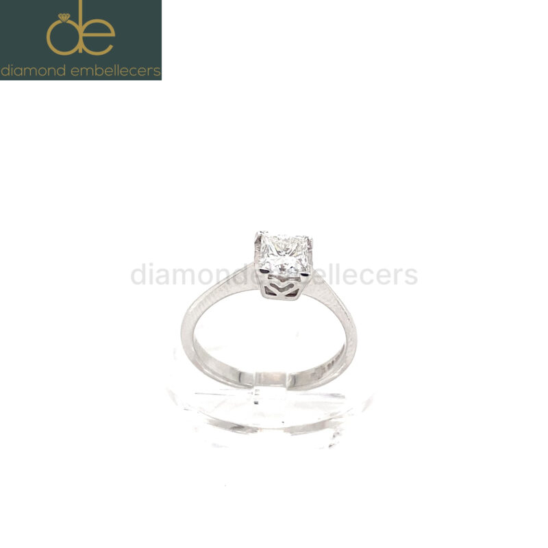 Solitaire-Princess-Ring