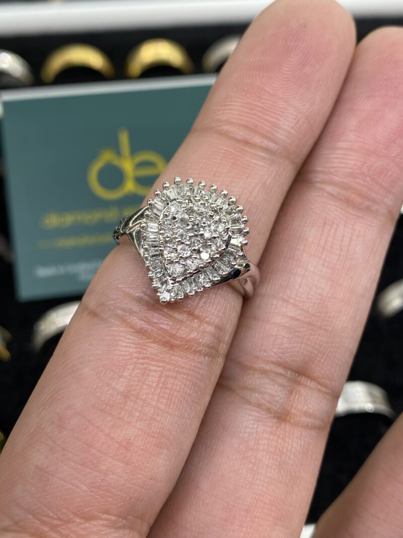 14K White Gold Natural Diamond Ring