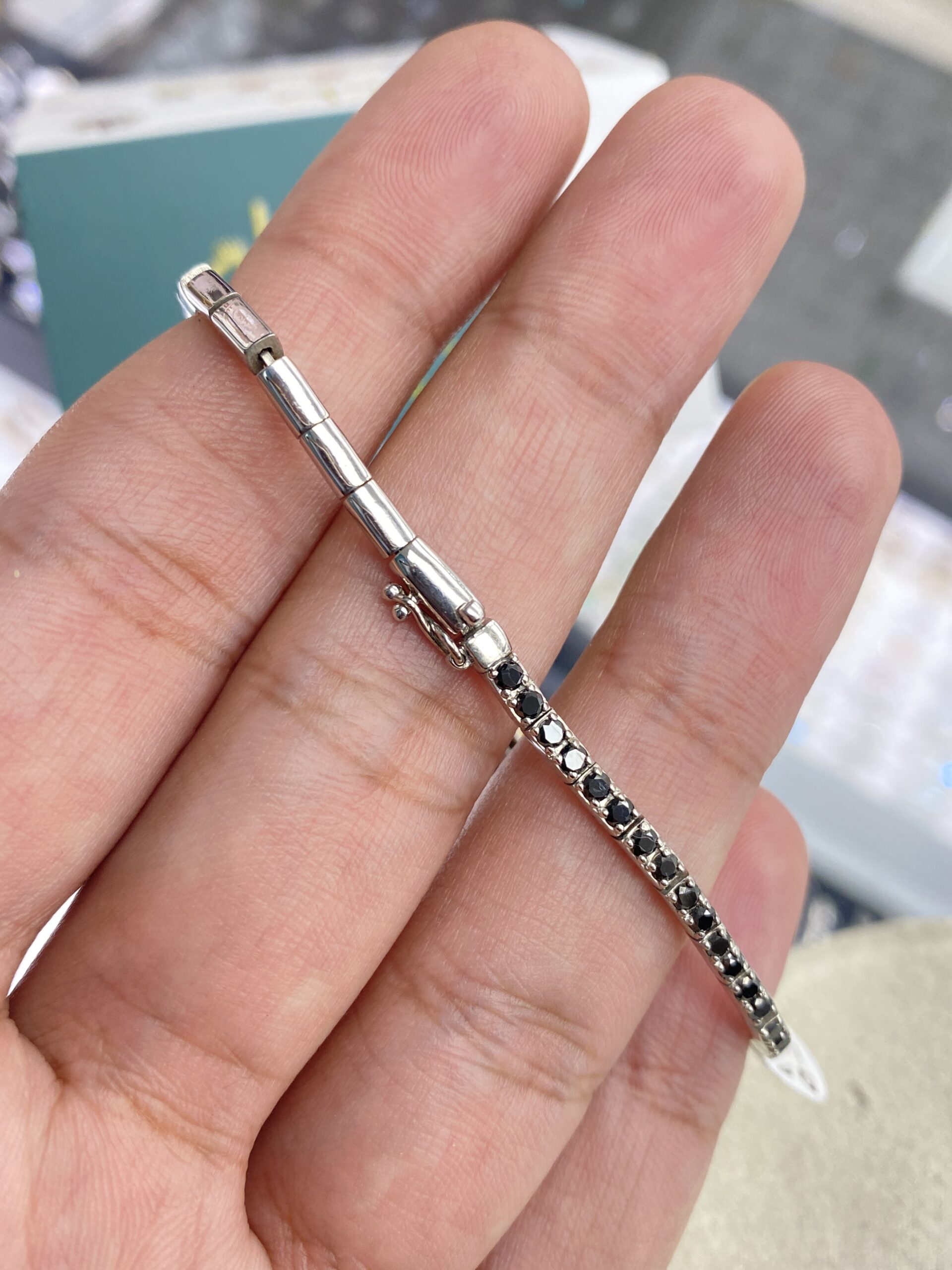 White-Gold-Diamond-Bracelet