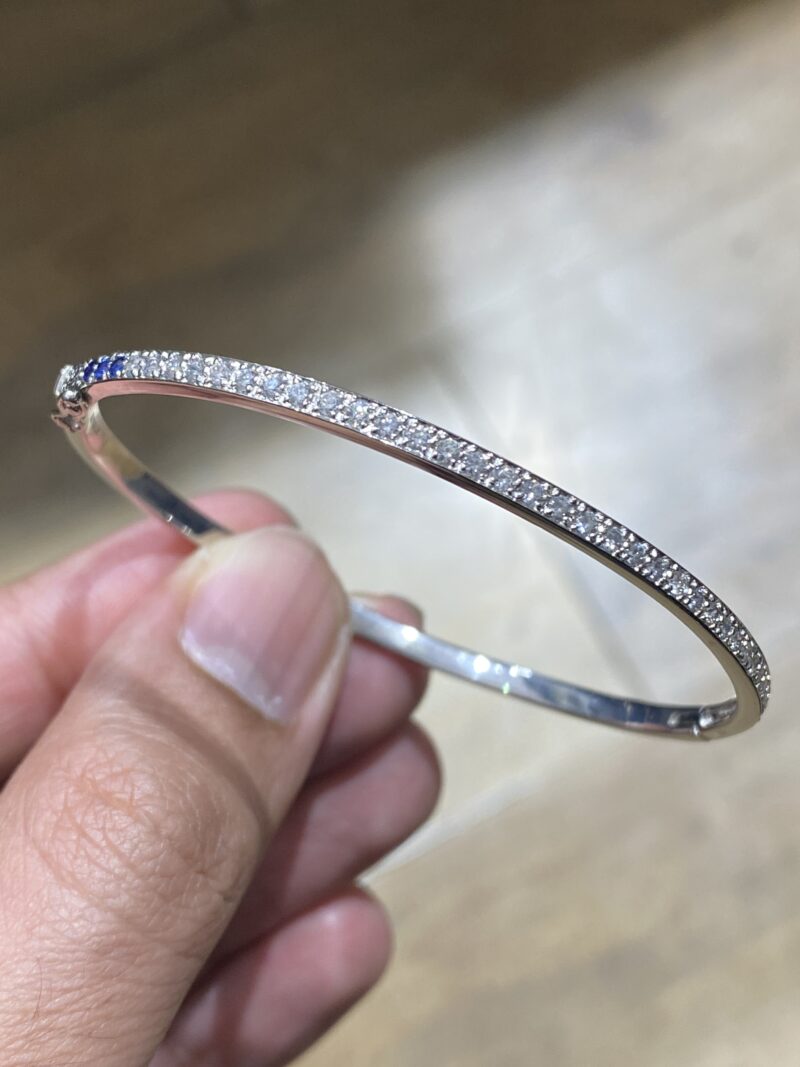 18K White Gold 0.60ct Diamond Bracelet Bangle