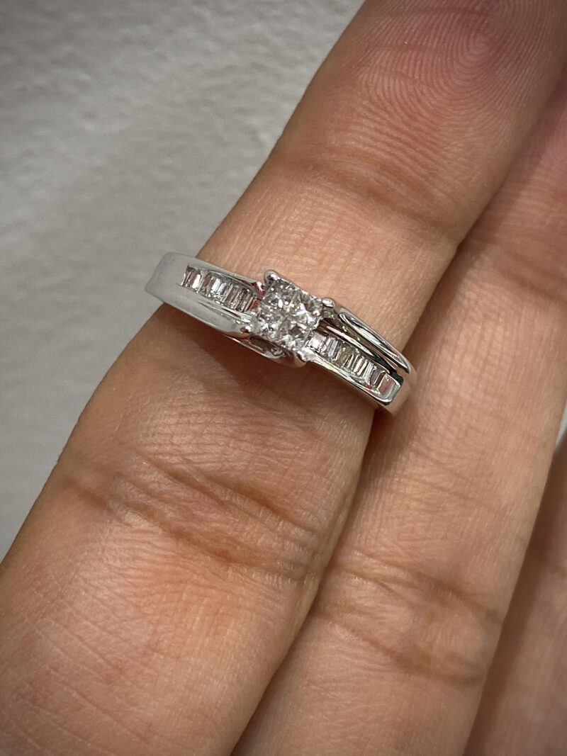 White Gold 0.65ct Natural Diamond Ring