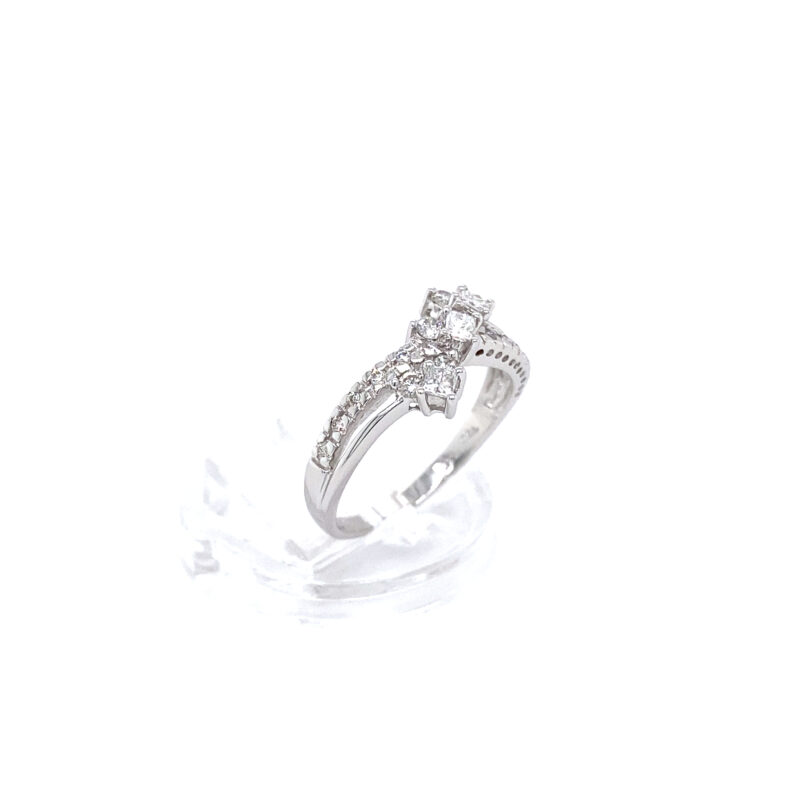 18K White Gold 0.57ct Natural Diamond Ring