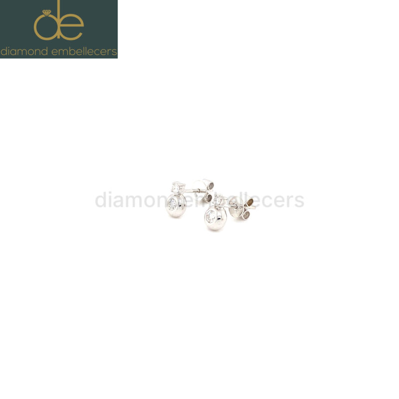 18K White Gold 0.06ct Diamond Stud Earring