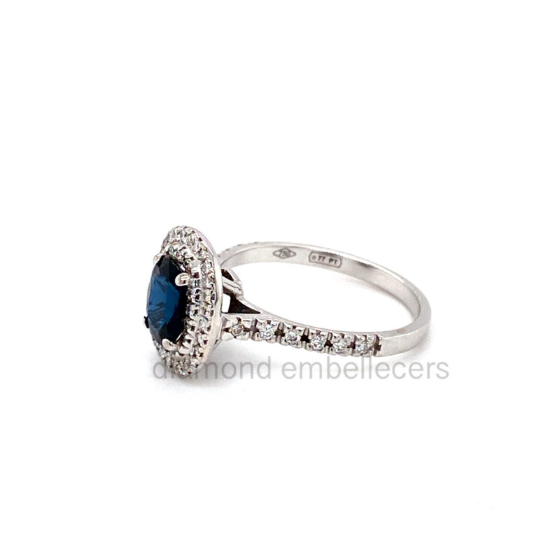 18K White Gold 0.9ct Natural Diamond Ring