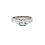 Palladium-Diamond-Ring