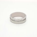 Platinum-Diamond-Ring