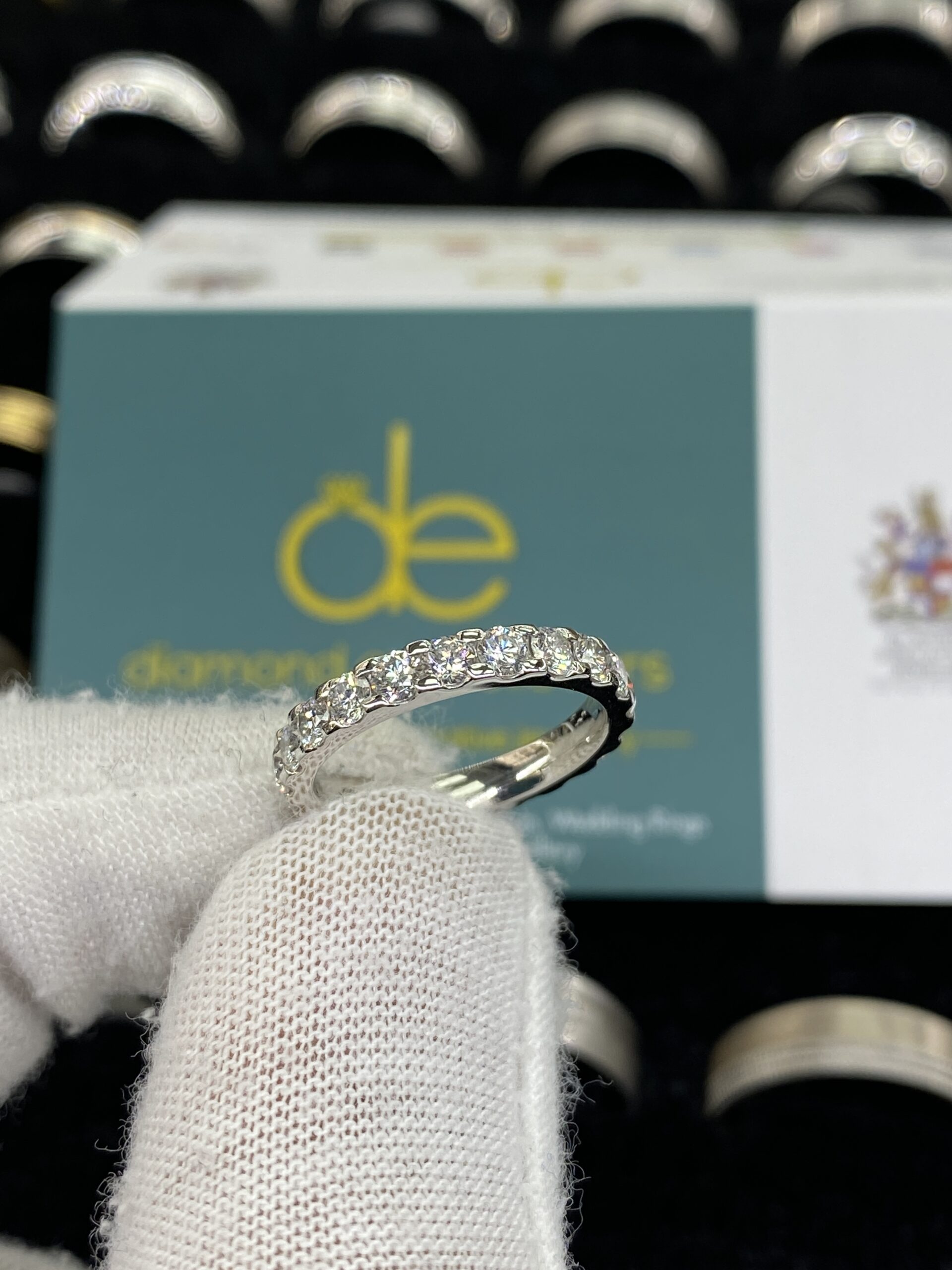 Platinum-Diamond-Ring