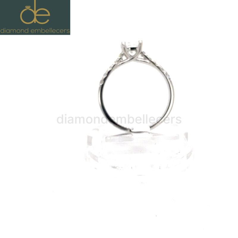 Platinum 0.77ct Natural Diamond Ring