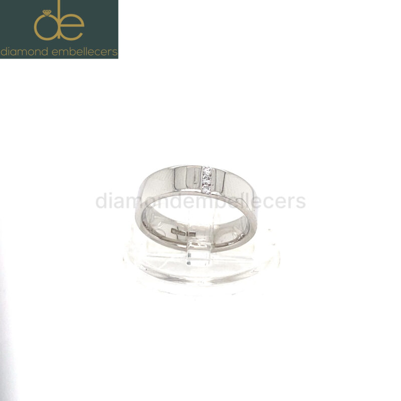 Platinum-Diamond-Ring