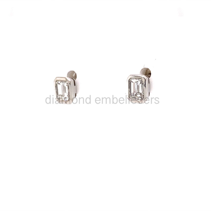 White-Gold-Diamond-Stud-Earrings