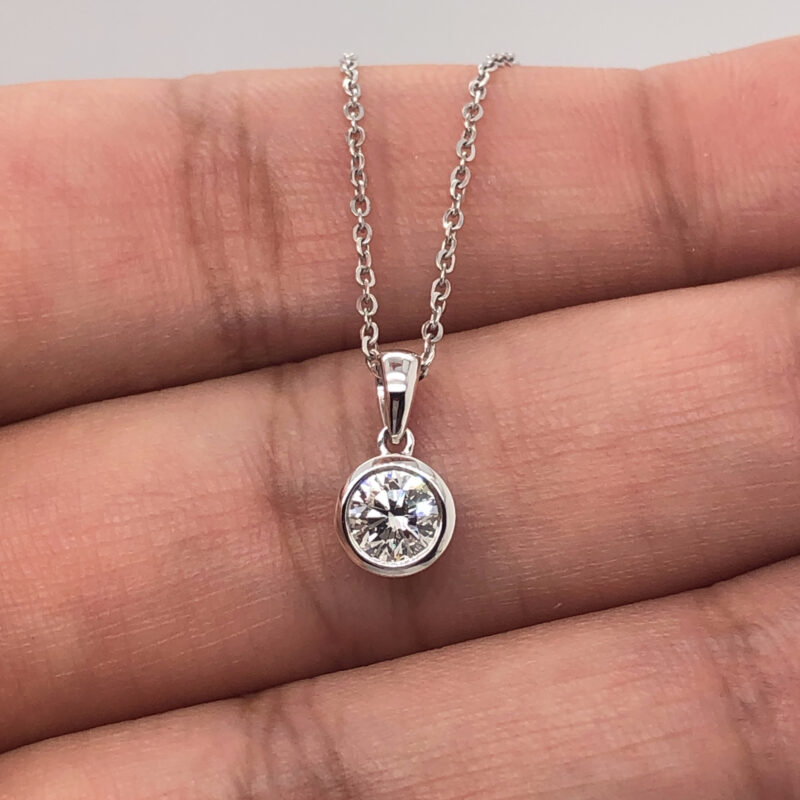 White Gold 0.46ct Natural Diamond Pendant