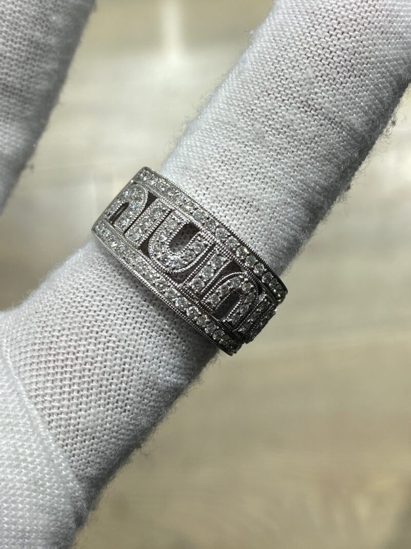 18K White Gold Natural Diamond Ring