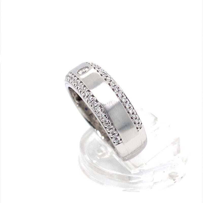 18K White Gold 0.45ct Natural Diamond Ring