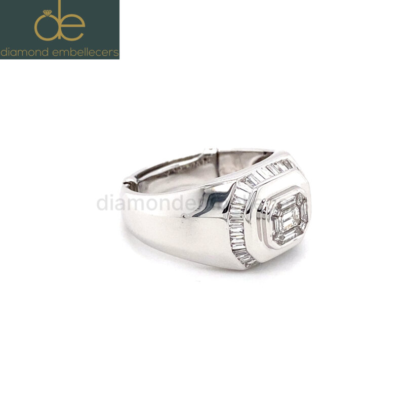 18K White Gold Natural Diamond Ring