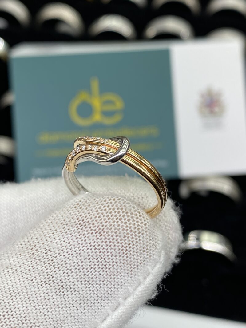 18K White & Yellow Gold Natural Diamond Ring