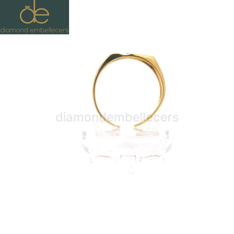 White Yellow Gold Natural Round Brilliant Diamond Ring