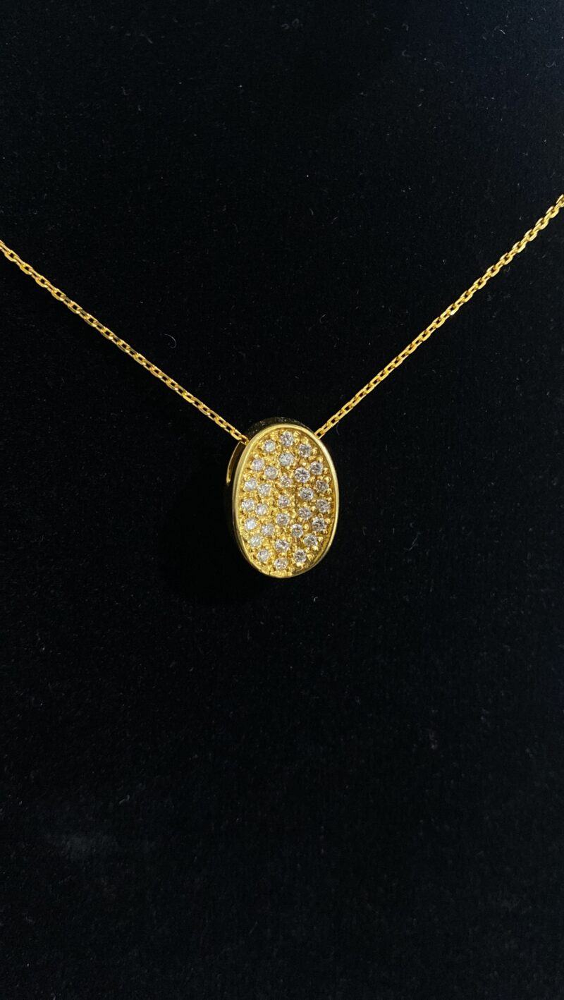 Yellow-Gold-Diamond-Pendant