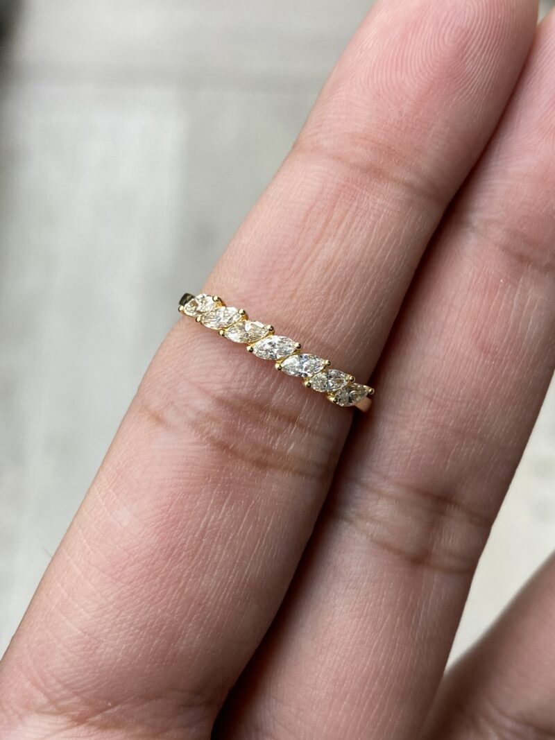 18K Yellow Gold Natural Diamond Ring