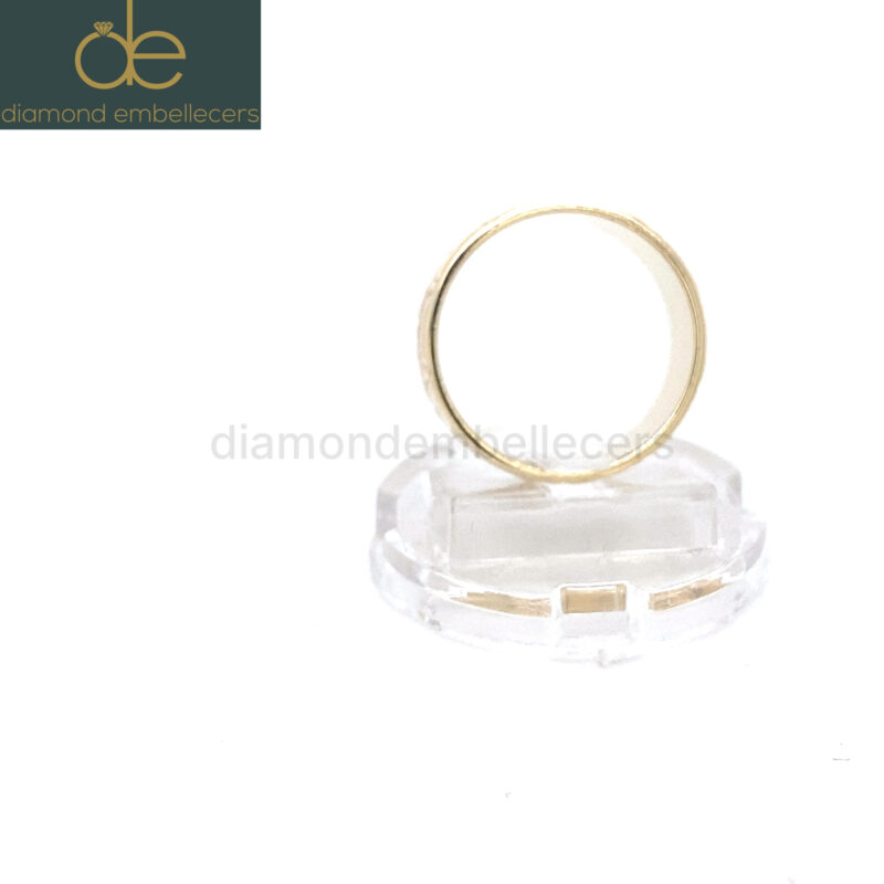 Yellow Gold Natural Diamond Ring