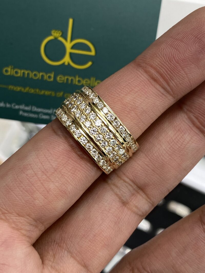 18K Yellow Gold Natural Diamond Ring