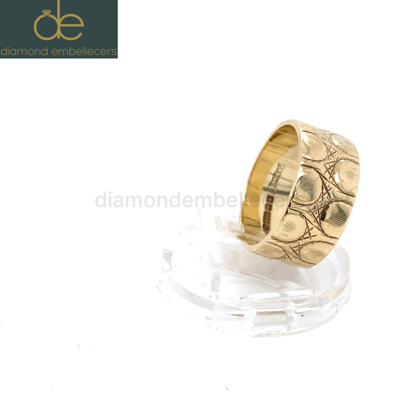 Yellow Gold Natural Diamond Ring