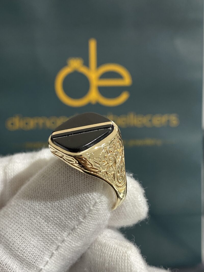 Yellow-Gold-Diamond-Ring