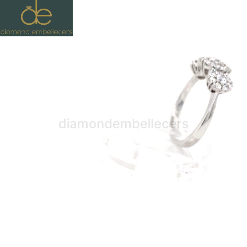 18K White Gold Natural Diamond Ring