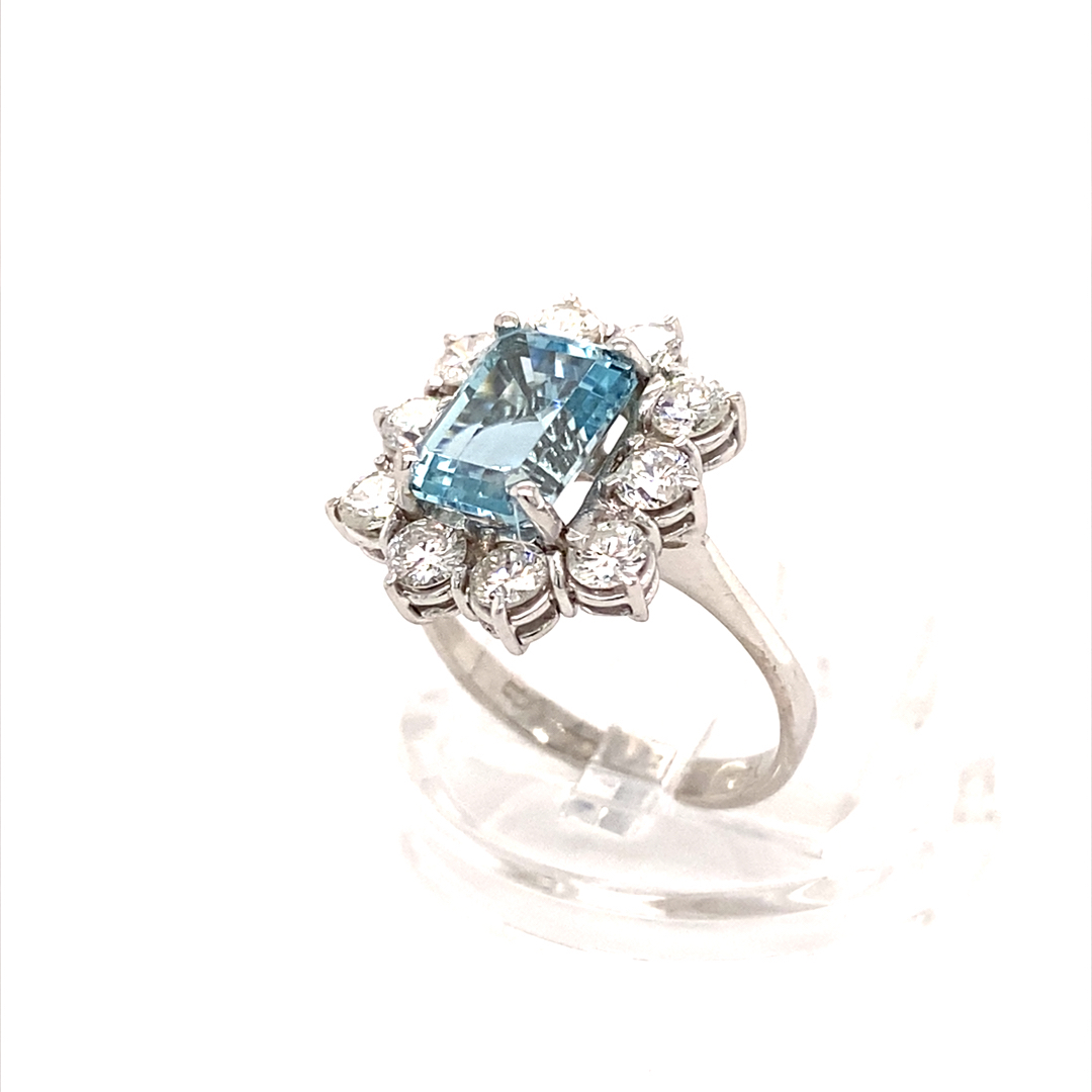 18K White Gold Natural Diamond Ring - Image 3