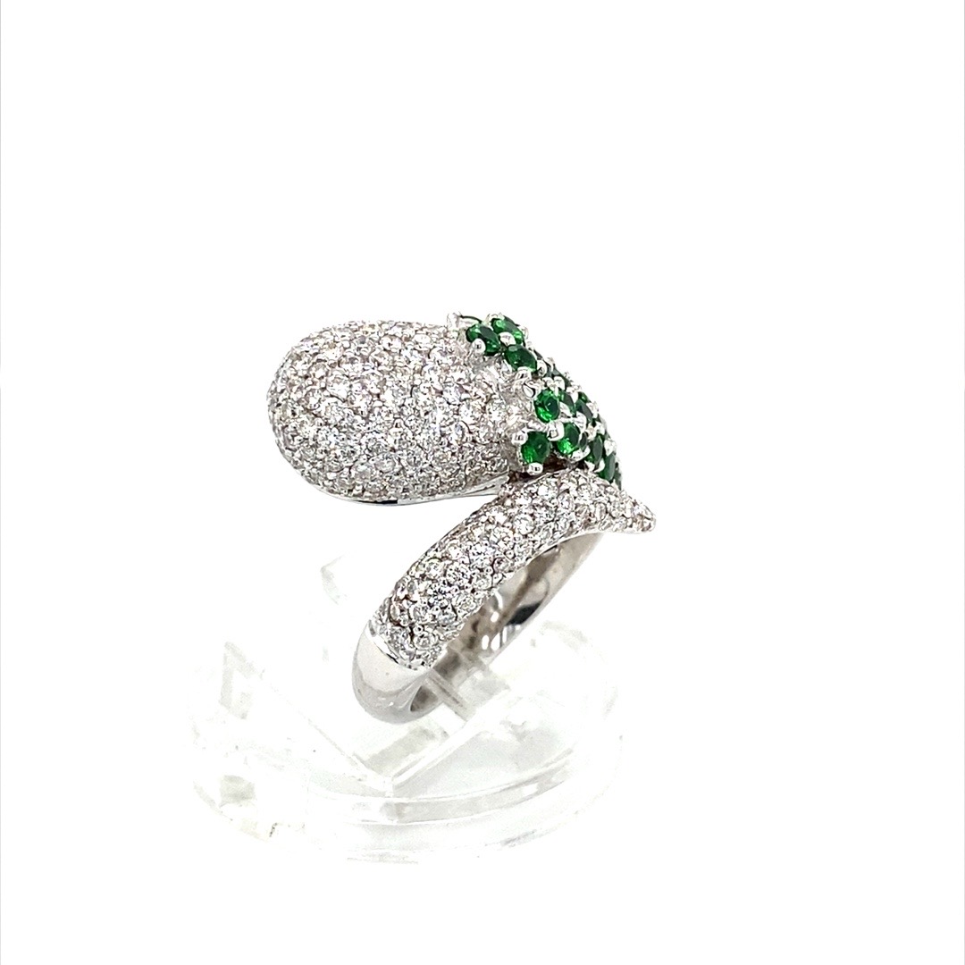 18K White Gold Natural Diamond Ring - Image 4