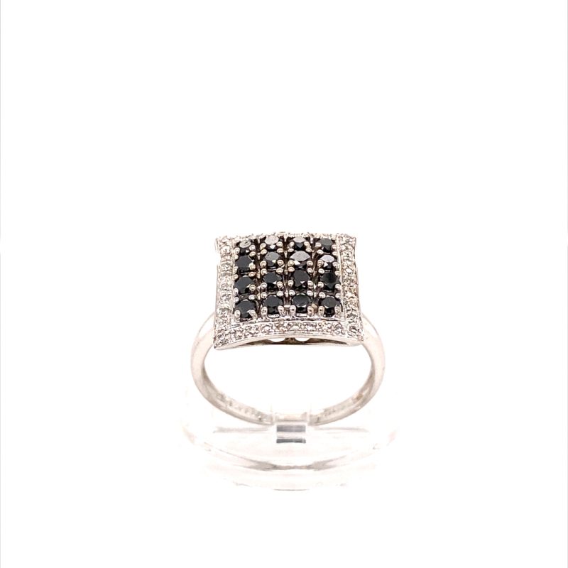 White-Gold-Diamond-Ring