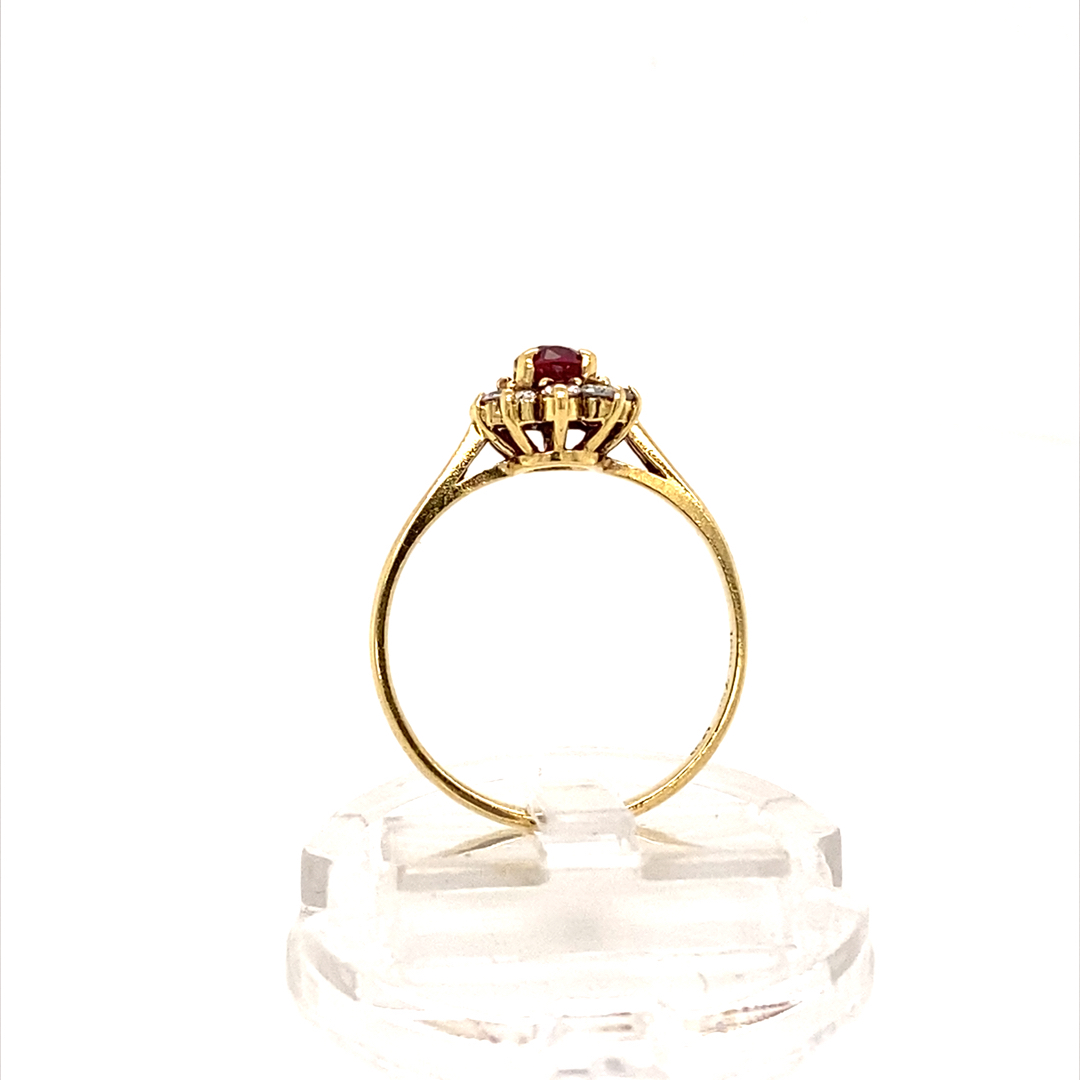 18K Yellow Gold Natural Diamond Ring - Image 3