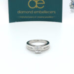 Platinum-Diamond-Ring