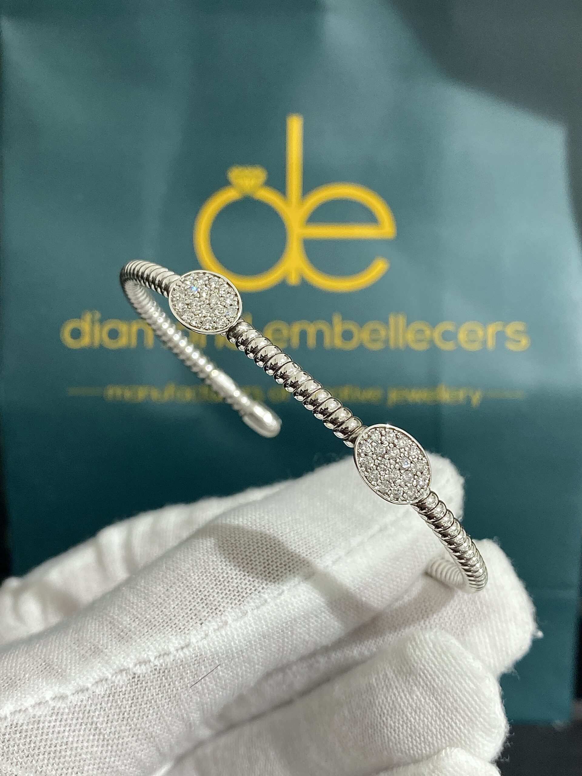 White-Gold-Diamond-Bracelet