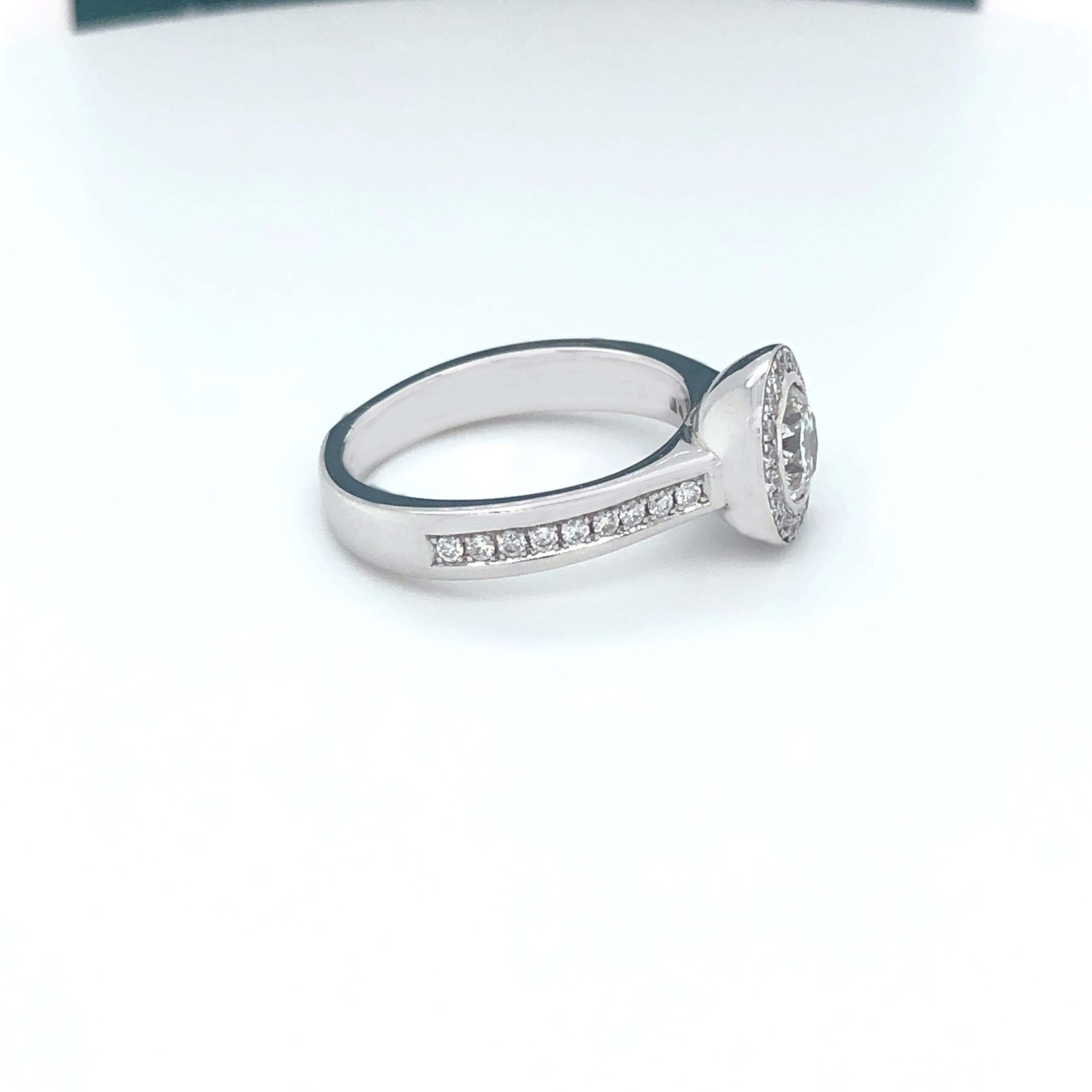 WGI Certified 18K White Gold 1.09ct Natural Diamond Ring - Image 3