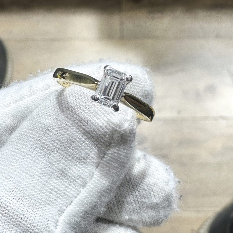 White-Gold-Diamond-Ring