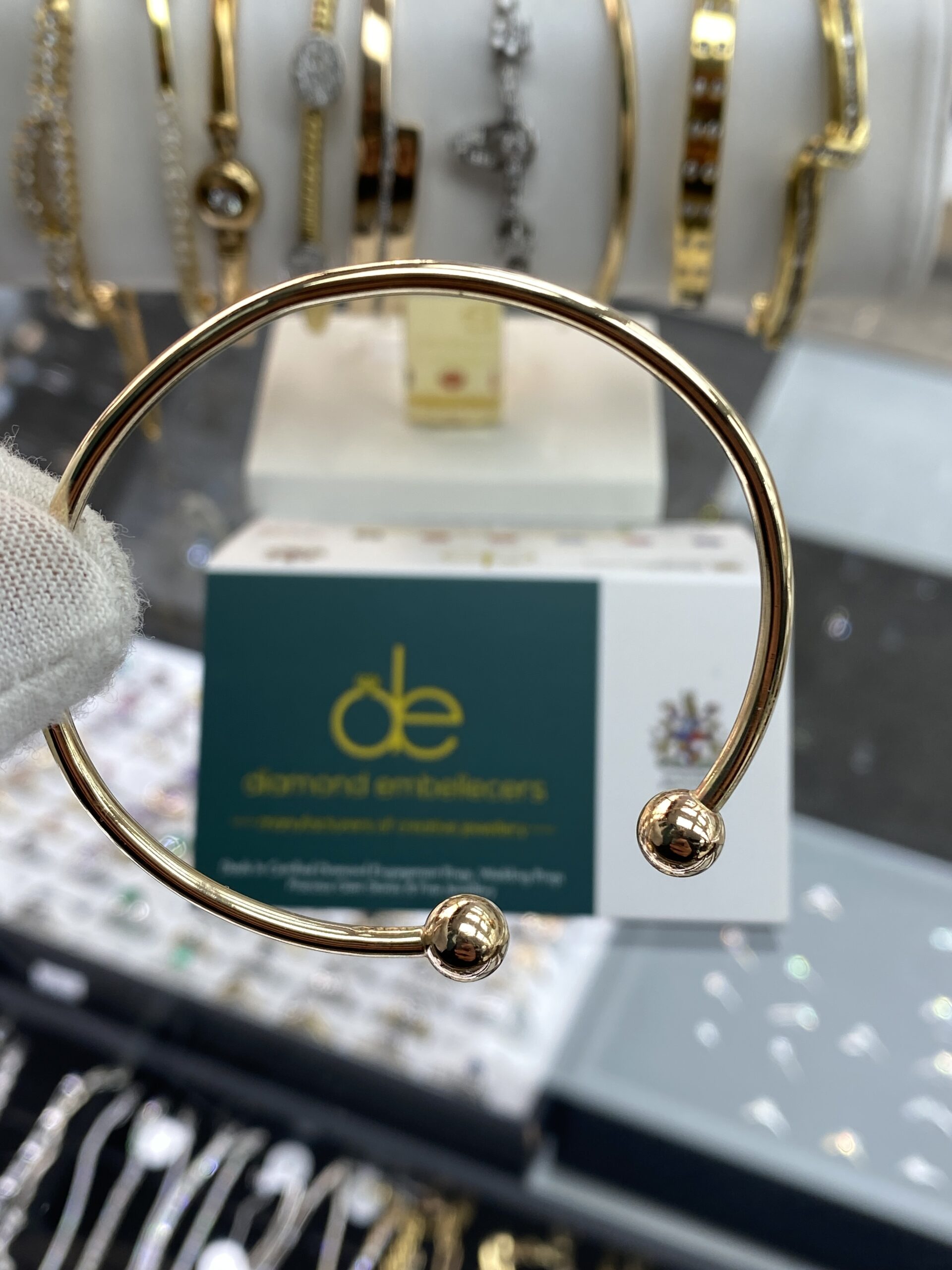 Yellow Gold Natural Diamond Bracelet - Image 3