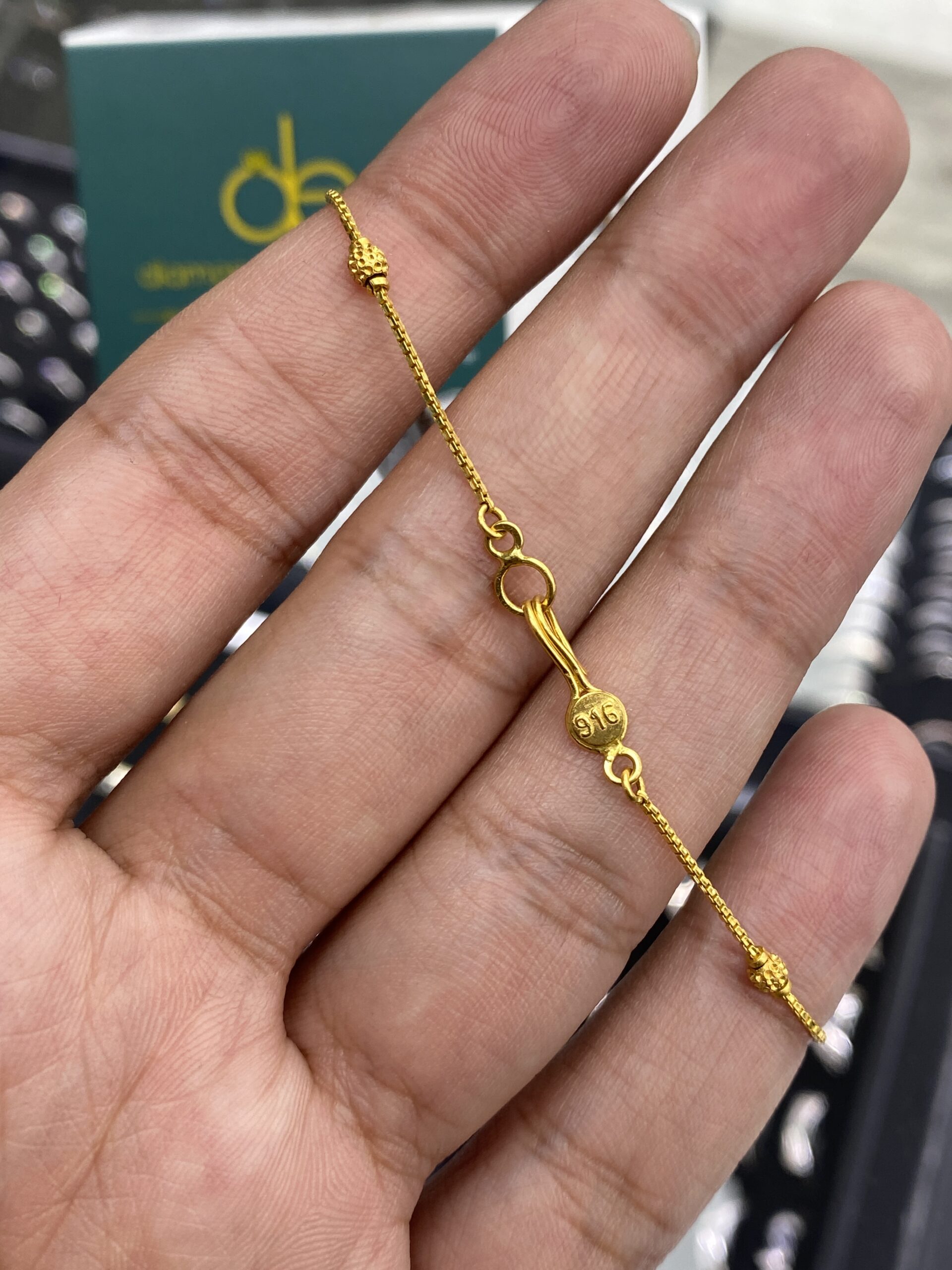 22K Yellow Gold Bracelet - Image 2