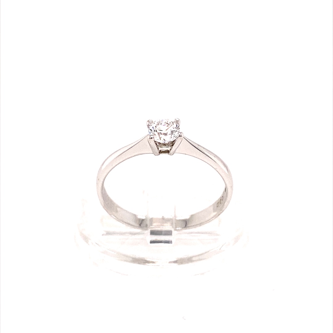 White Gold Natural Diamond Ring