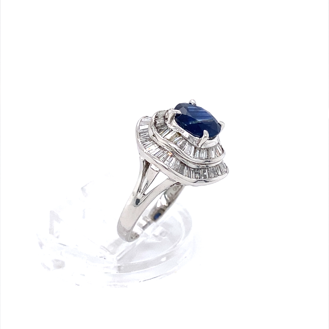 Platinum Natural 2.9ct Sapphire Halo Baguette Diamond Ring - Image 2